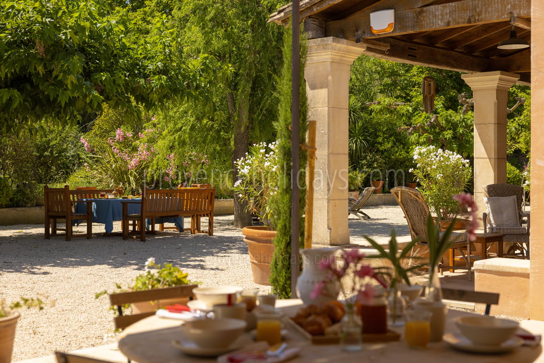 6 - Le Mas Seren: Villa: Exterior
