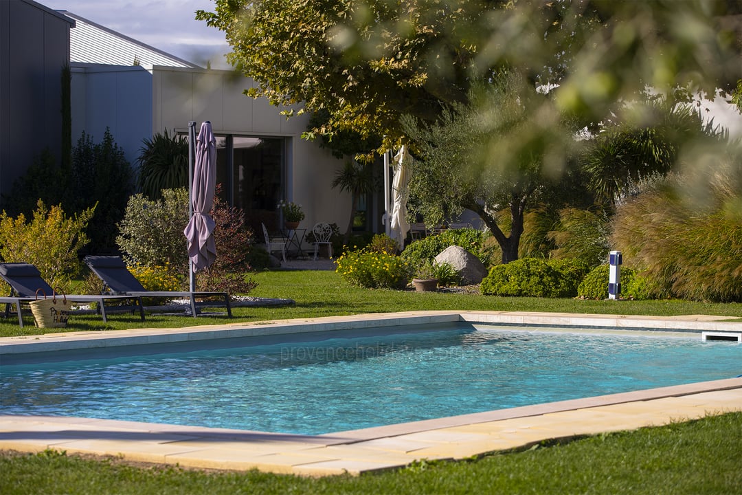 7 - Villa de Luberon: Villa: Pool