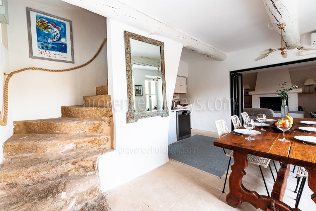 29 - Maison du Soleil: Villa: Interior
