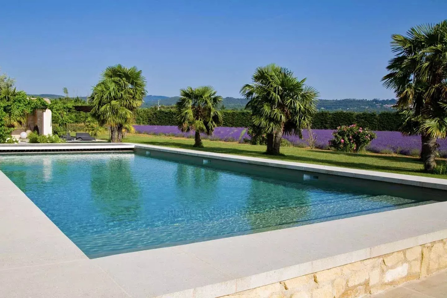 20 - Bonnieux Mas: Villa: Pool