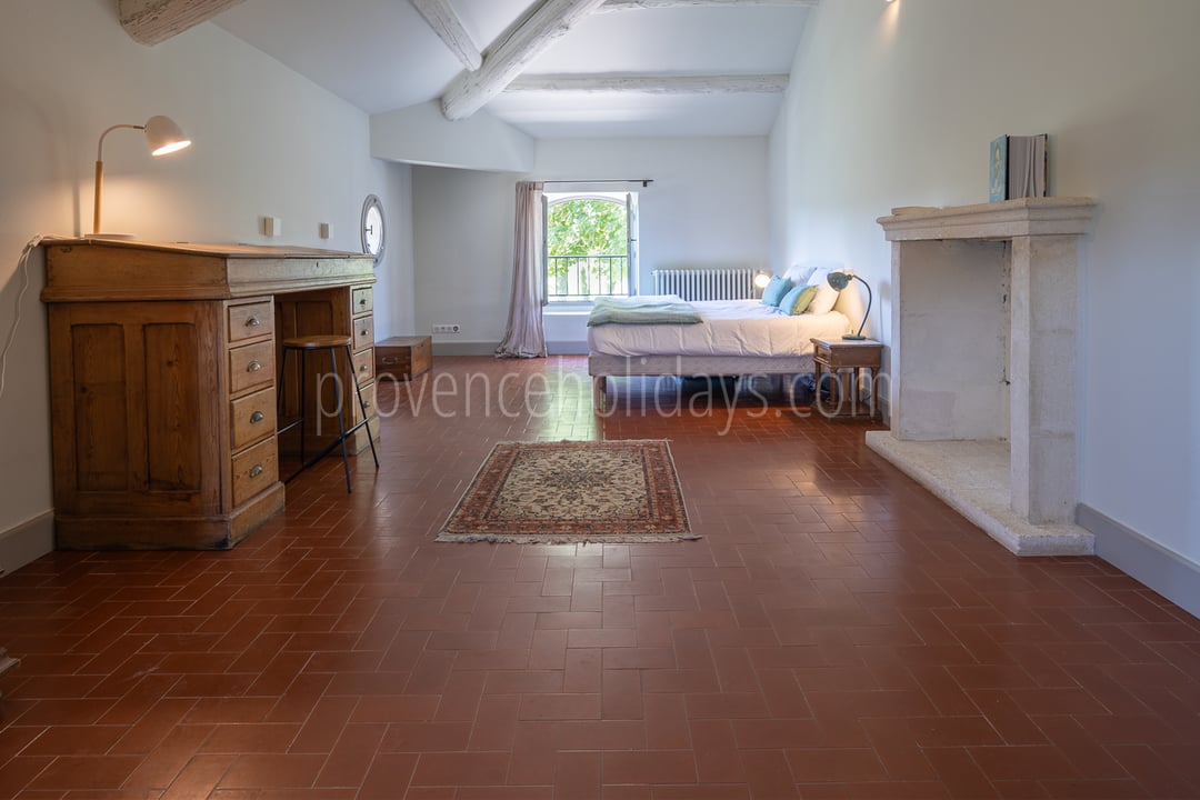 19 - Mas du Lierre: Villa: Bedroom