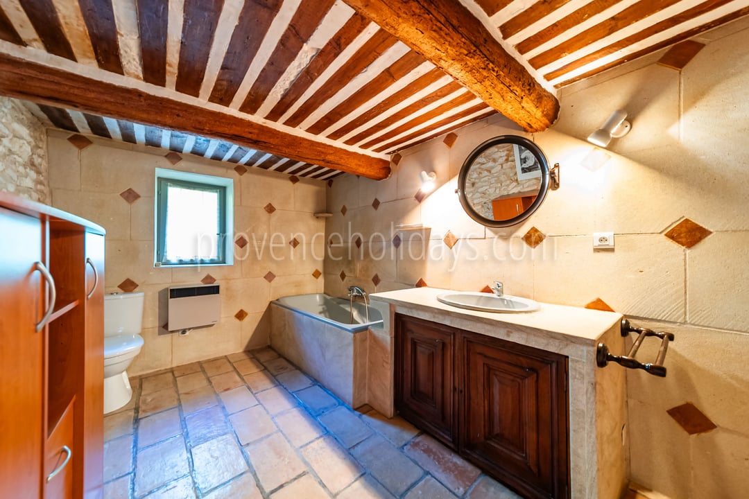 15 - Characterful mas in Bonnieux: Villa: Interior