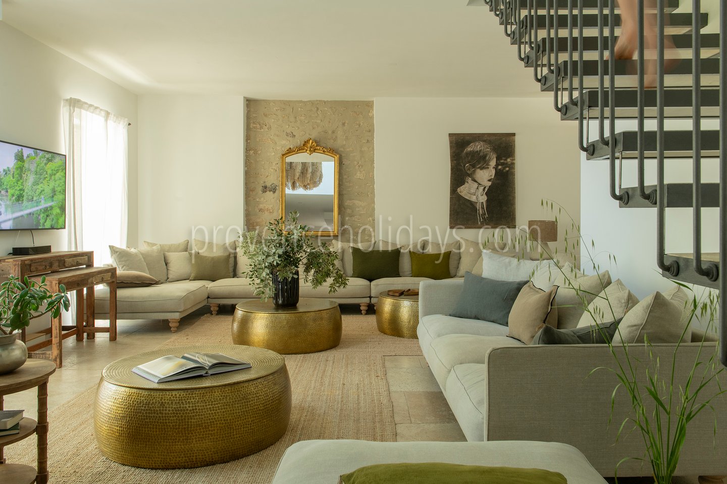 123 - Mas du Carlet: Villa: Interior