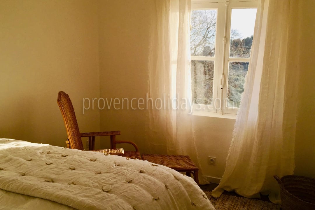 31 - La Bastide Ensoleillée: Villa: Bedroom