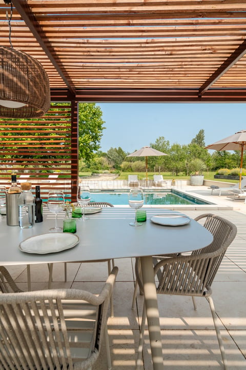 20 - Le Mas du Rollier: Villa: Exterior