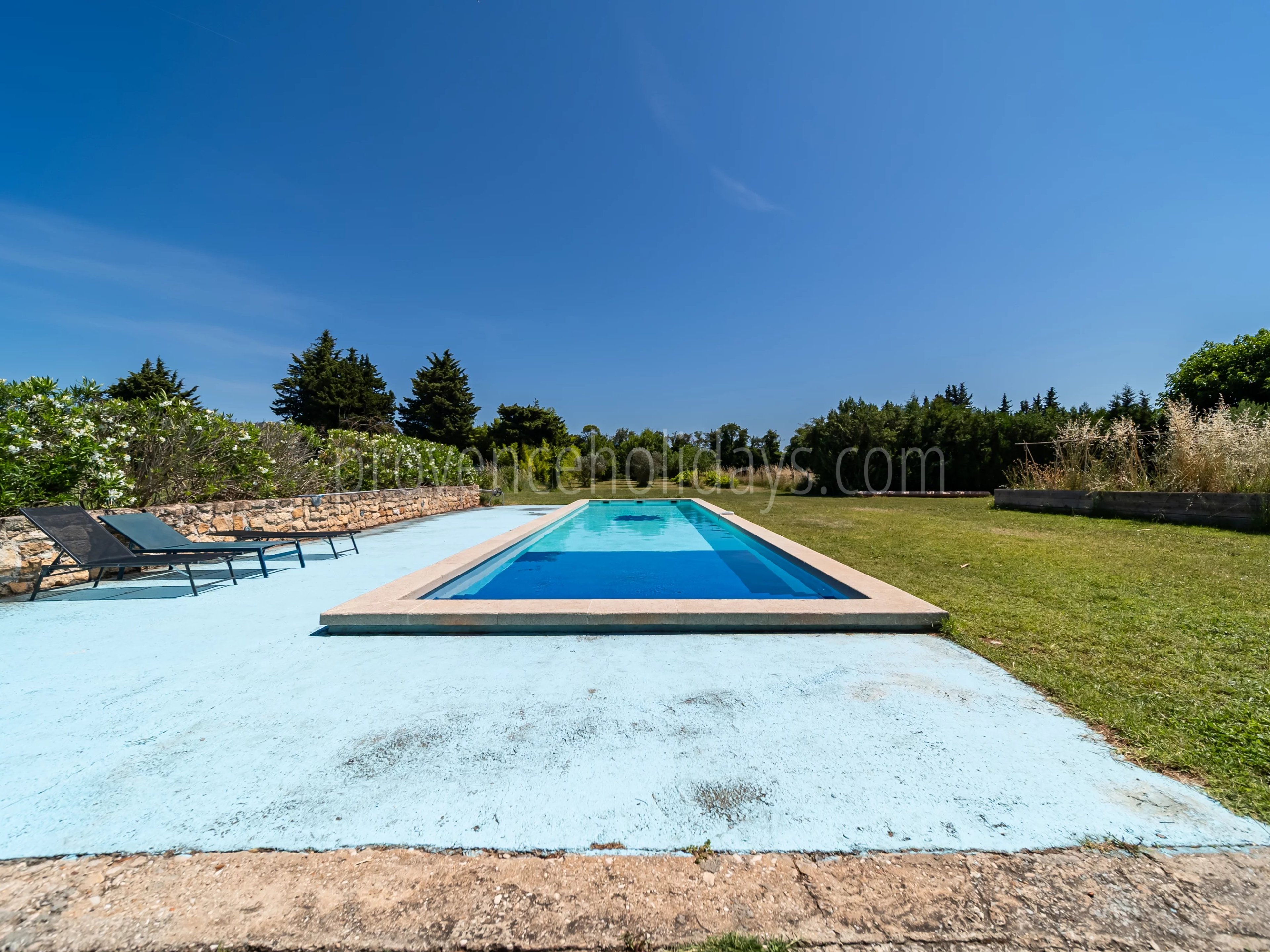 3 - Characterful mas in Cavaillon: Villa: Pool