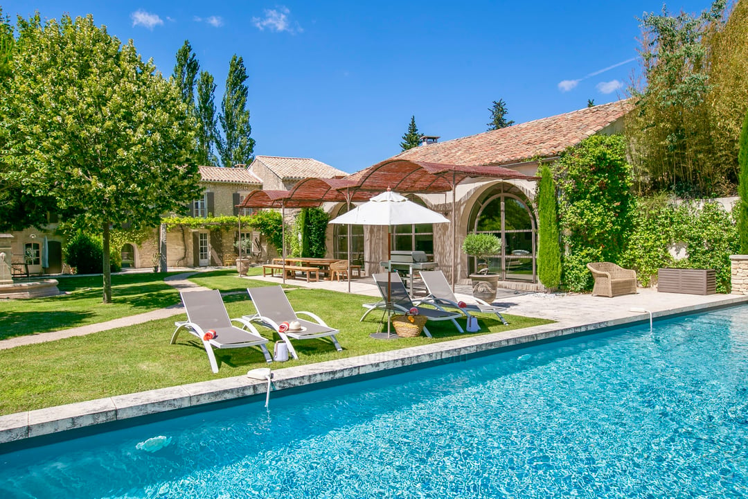 Luxury holiday home in Saint-Rémy-de-Provence