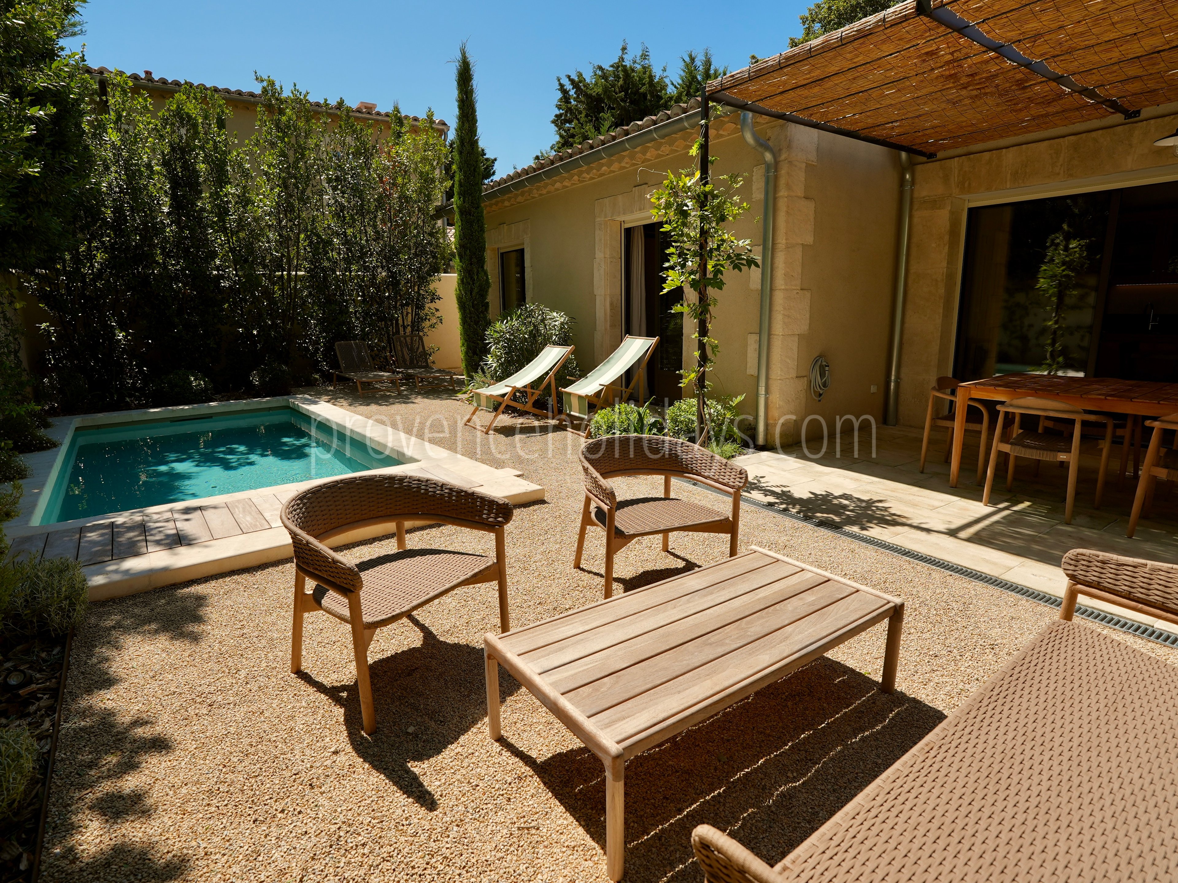 15 - La Saint-Rémoise: Villa: Pool