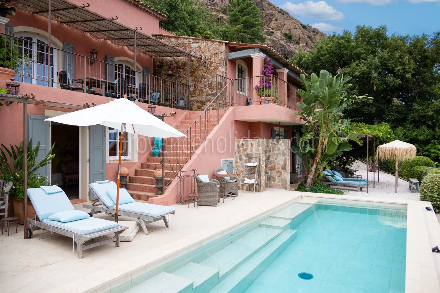 92 - Villa with sauna in La Garde-Freinet: Villa: Pool