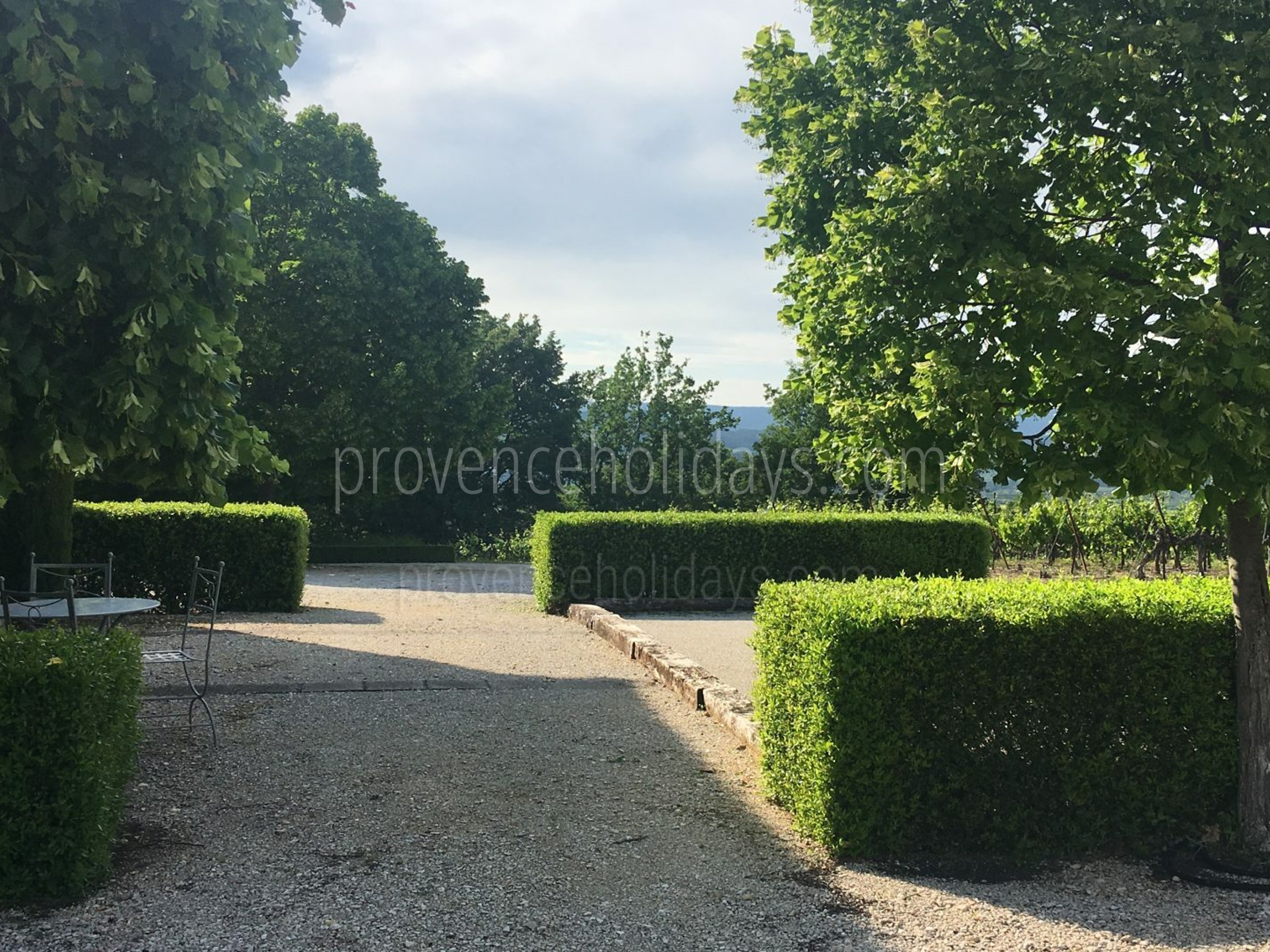 17 - Le Mas des Buis: Villa: Exterior