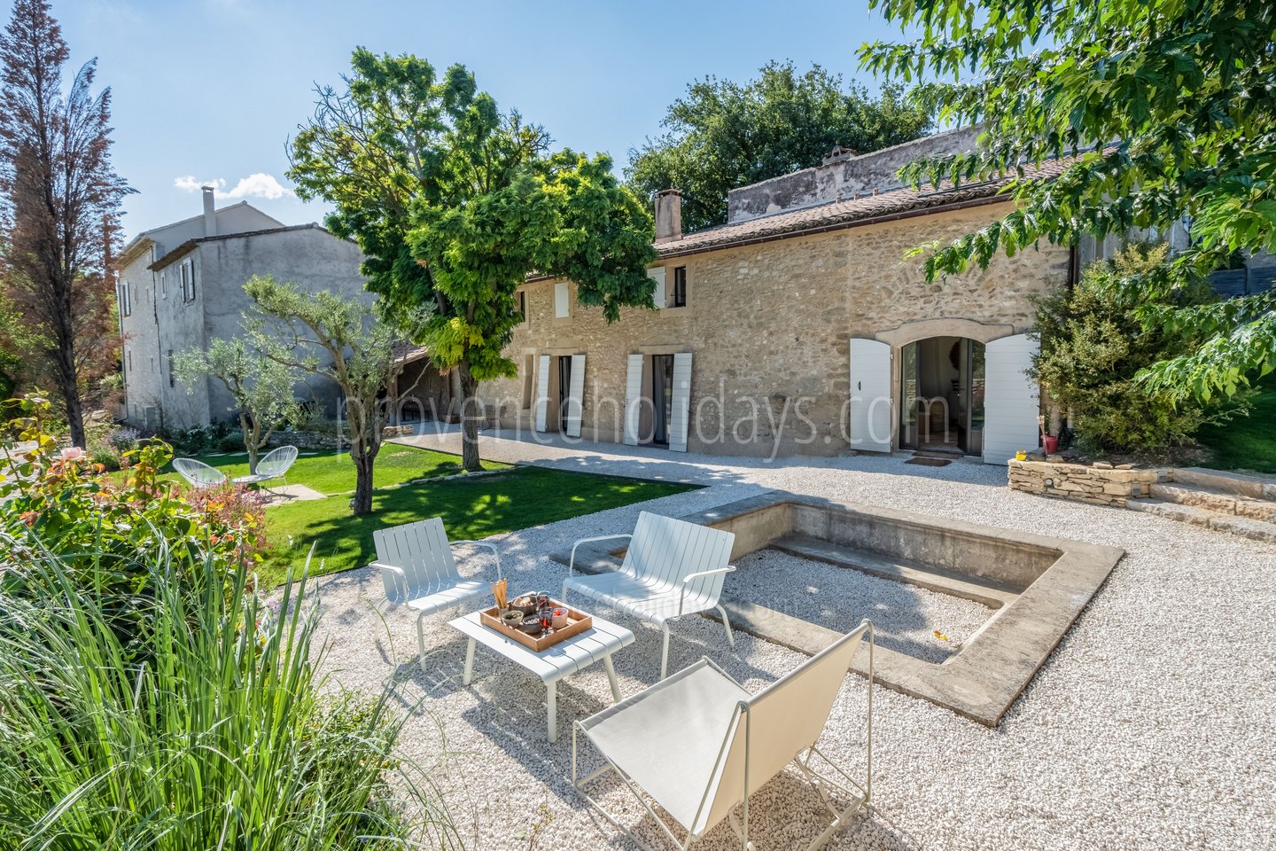 17 - Le Mas des Vignes: Villa: Exterior