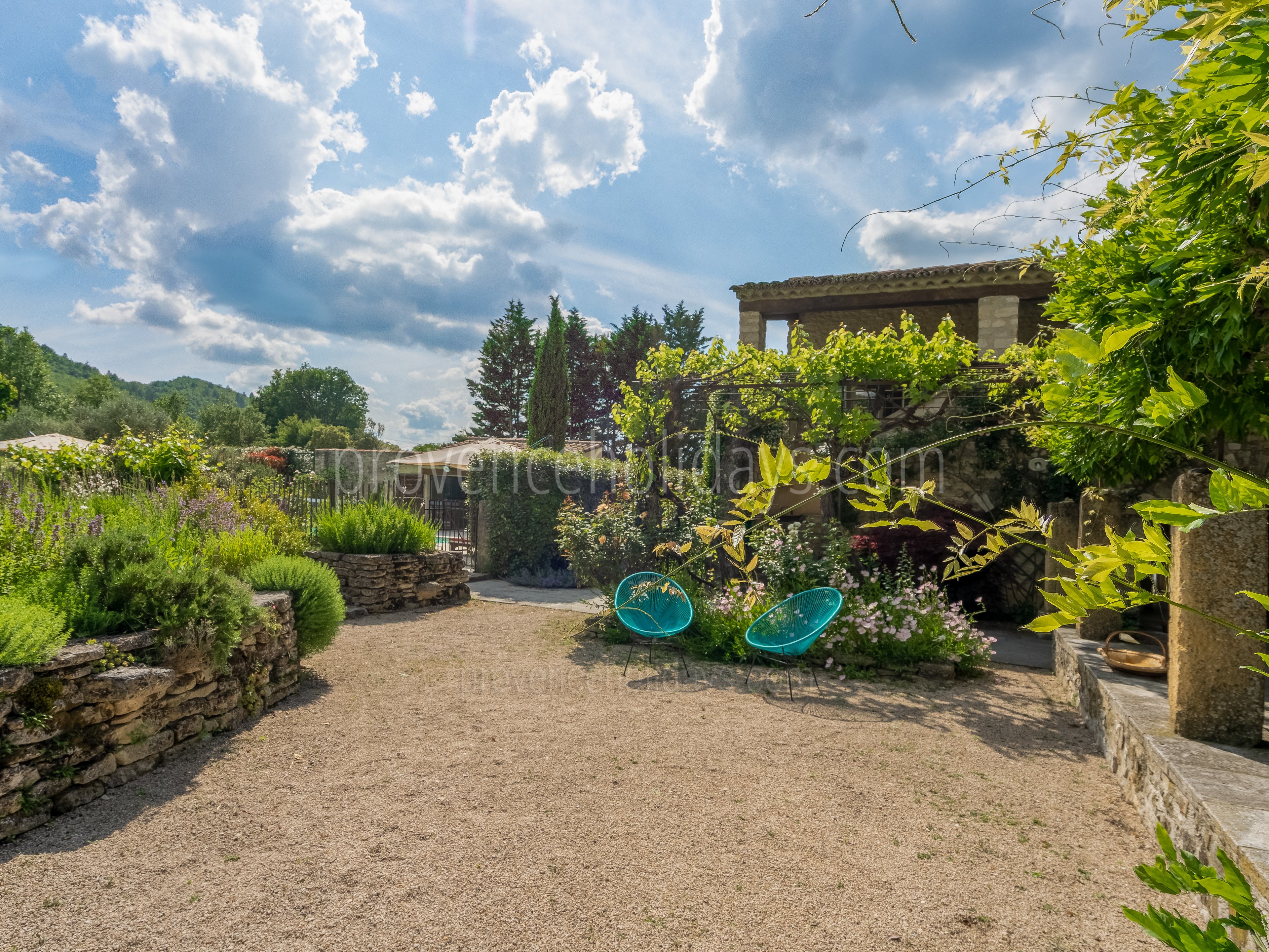 21 - La Bastide Neuve: Villa: Exterior