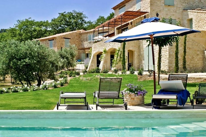 5 - Le Mas de Gordes: Villa: Pool