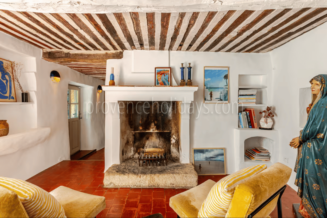 16 - Les Vues du Luberon: Villa: Interior