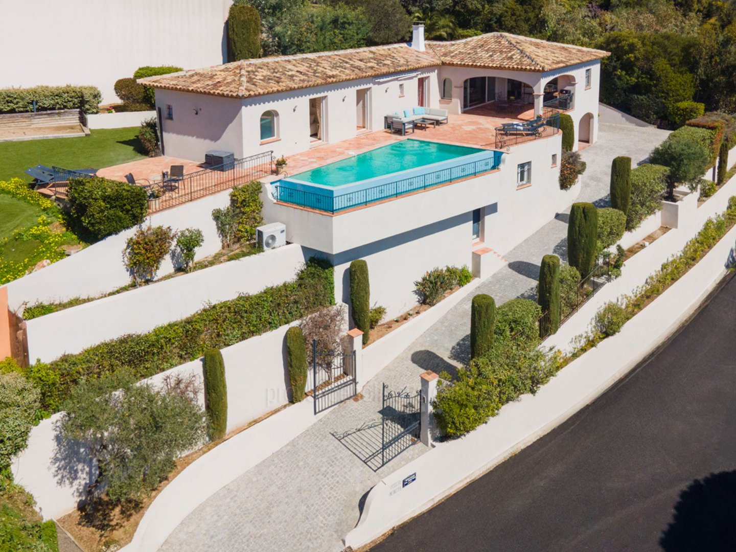 1 - Villa Loggia: Villa: Pool