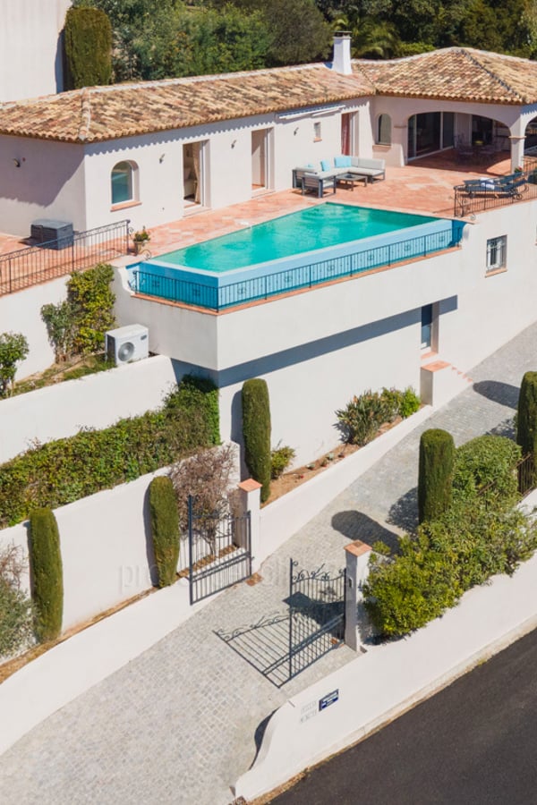 1 - : Villa: Pool