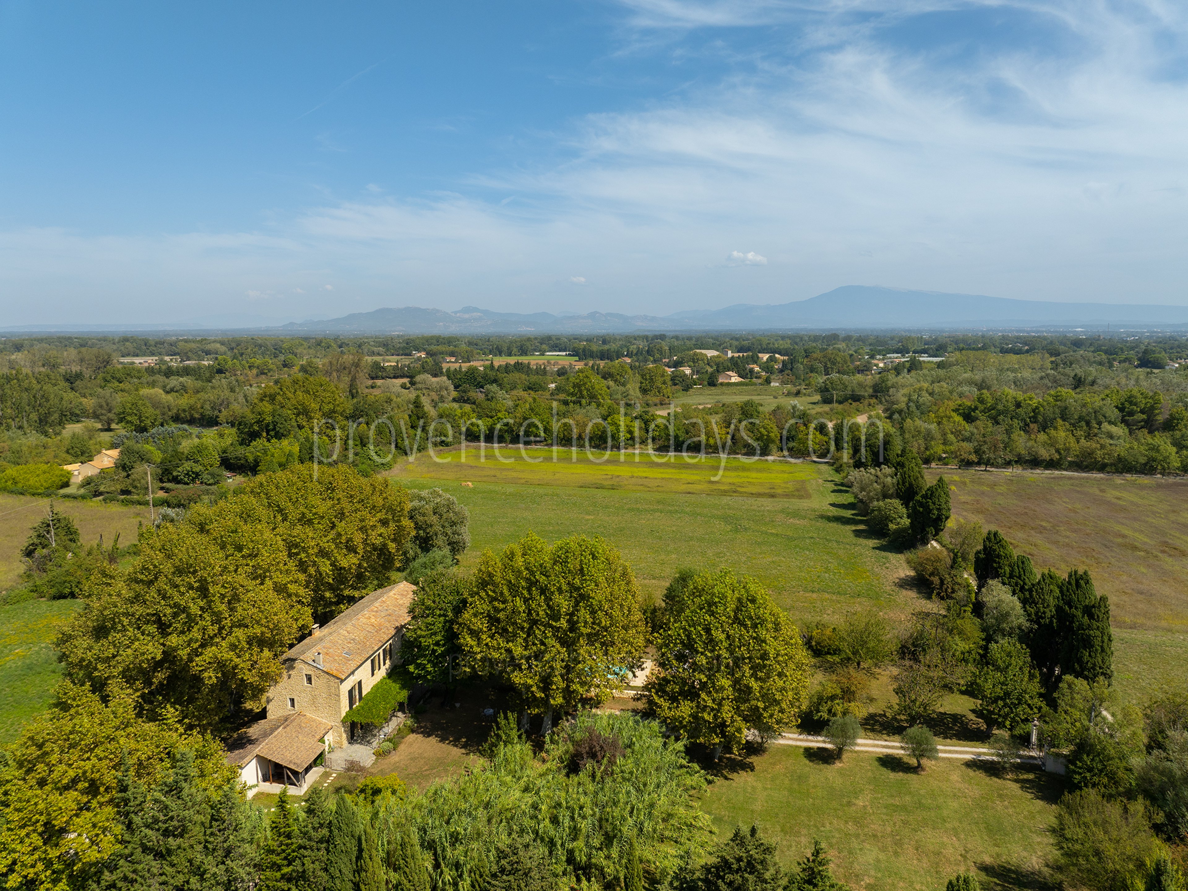 41 - Le Mas d\'Entraigues: Villa: Exterior