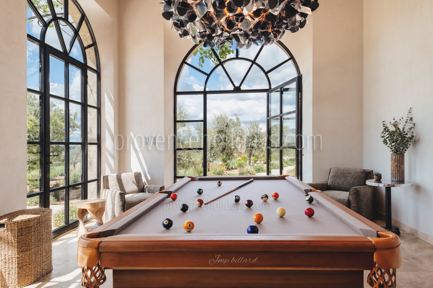22 - Mas de Pierre: Villa: Interior