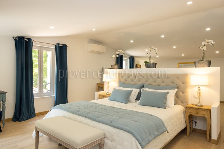 34 - La Bastide Lavande: Villa: Bedroom