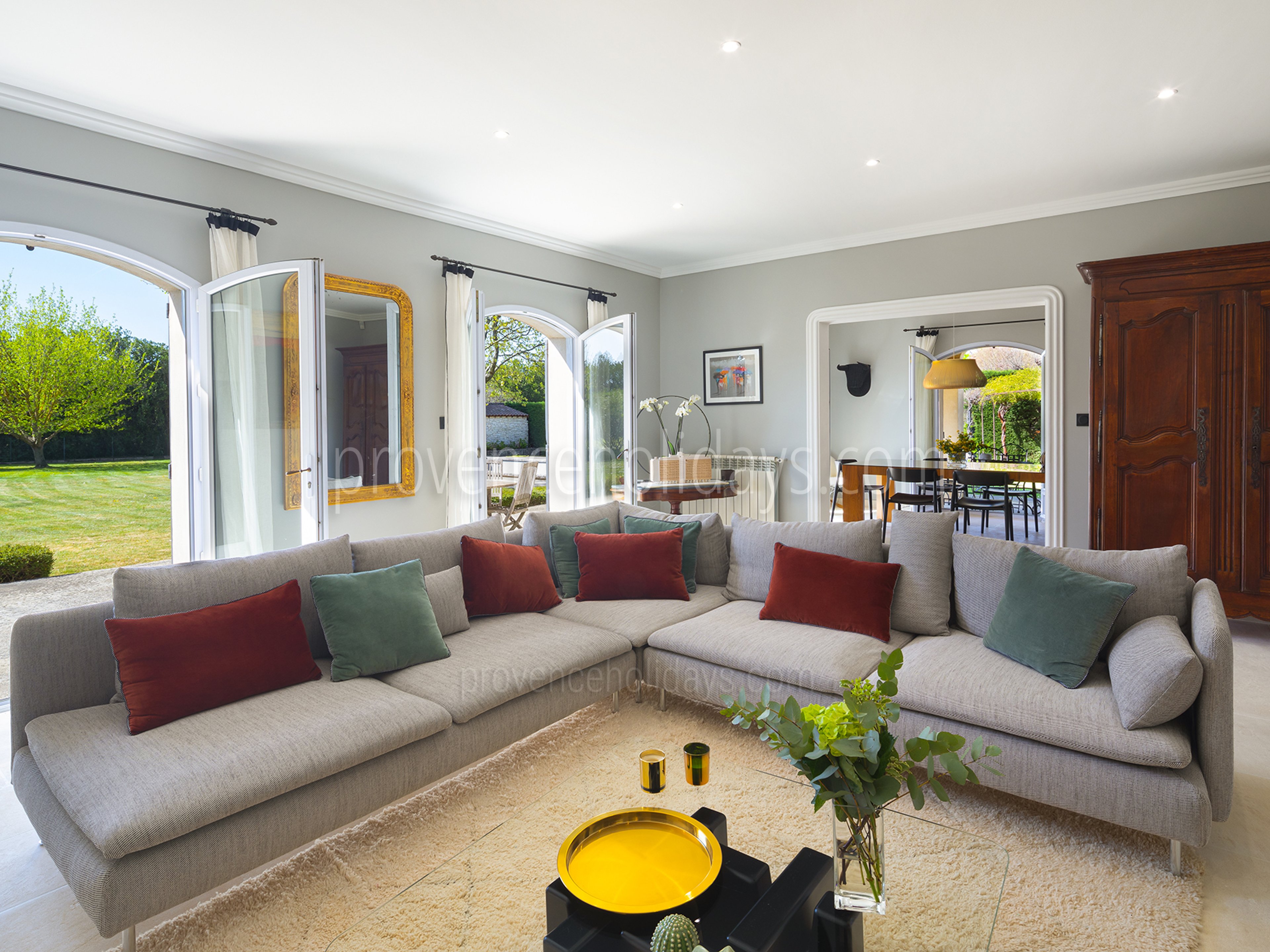 5 - Chez Sarah: Villa: Interior