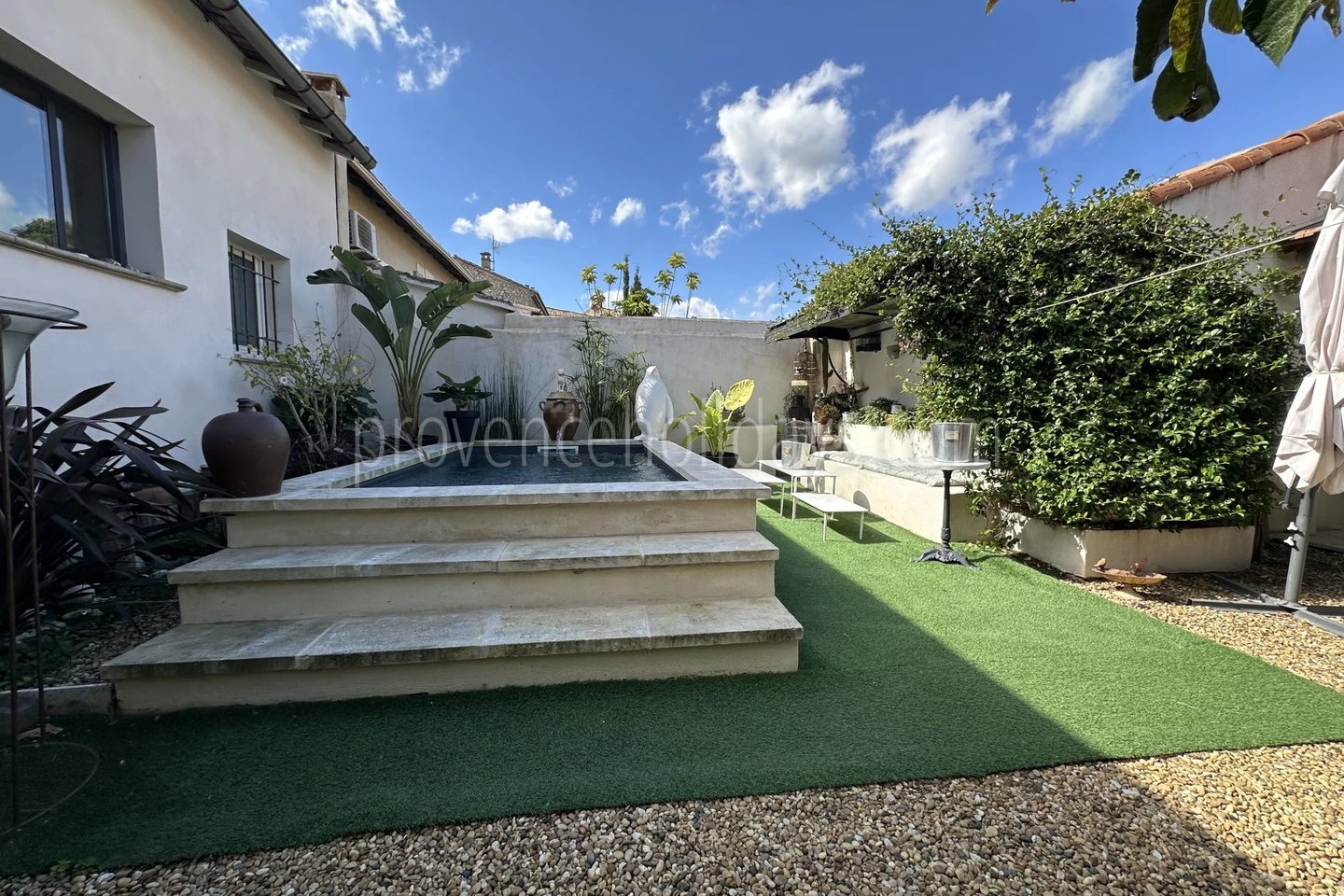 8 - Village house in Eygalières: Villa: Exterior