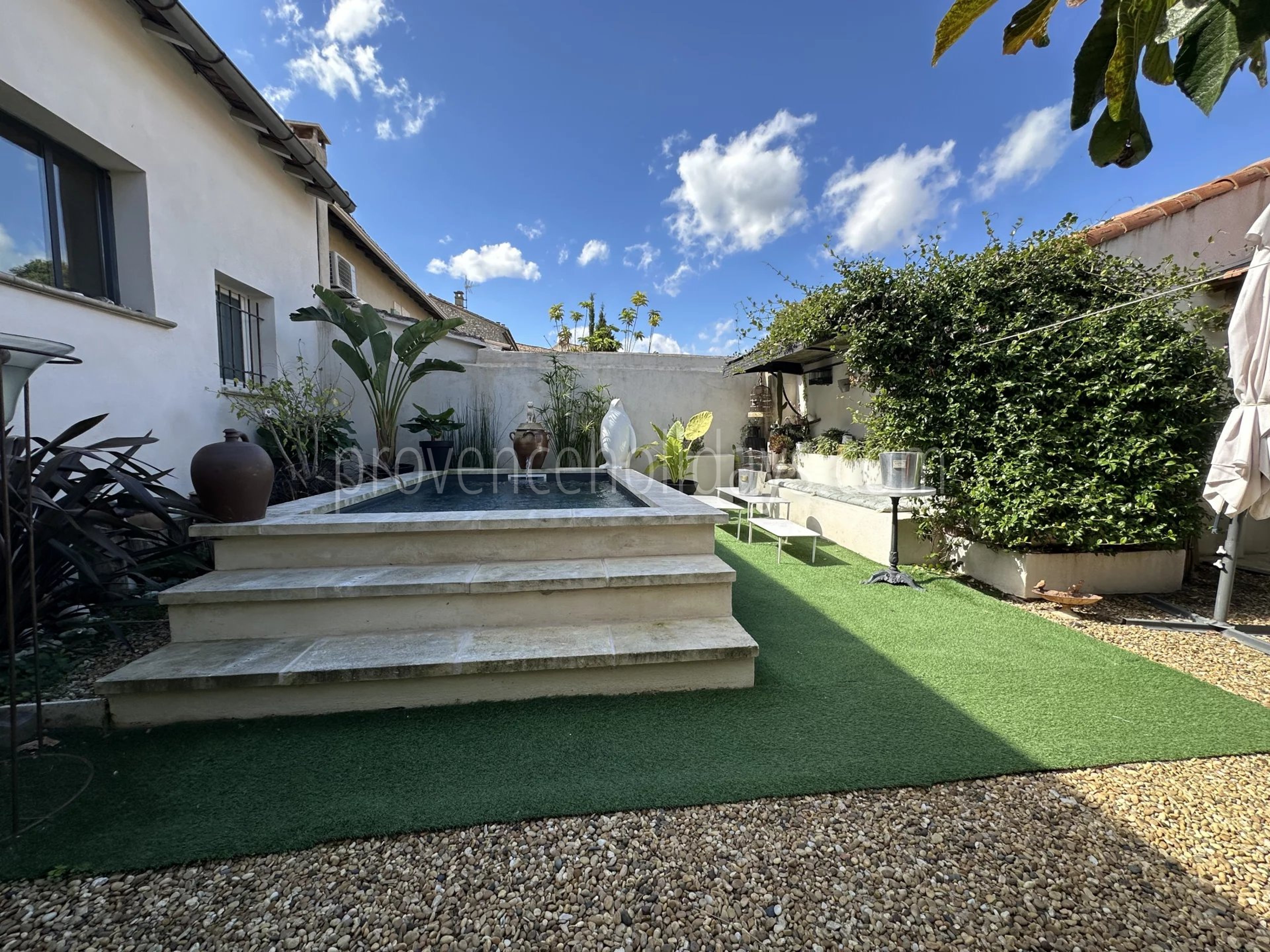 8 - Village house in Eygalières: Villa: Exterior