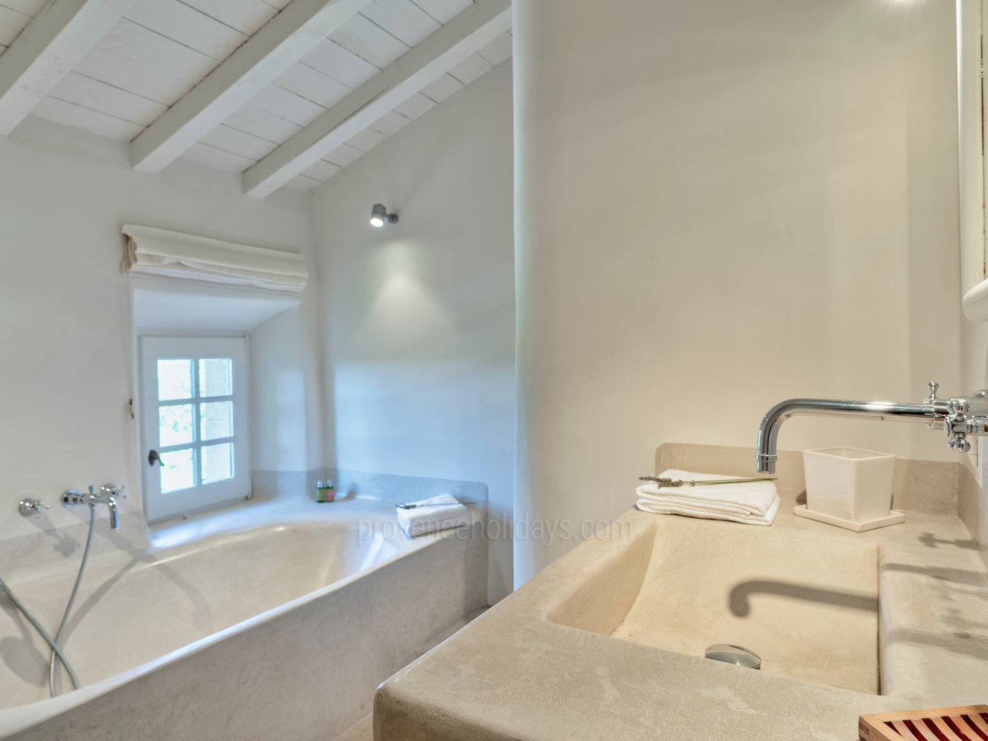 63 - Domaine de la Sainte Victoire: Villa: Bathroom