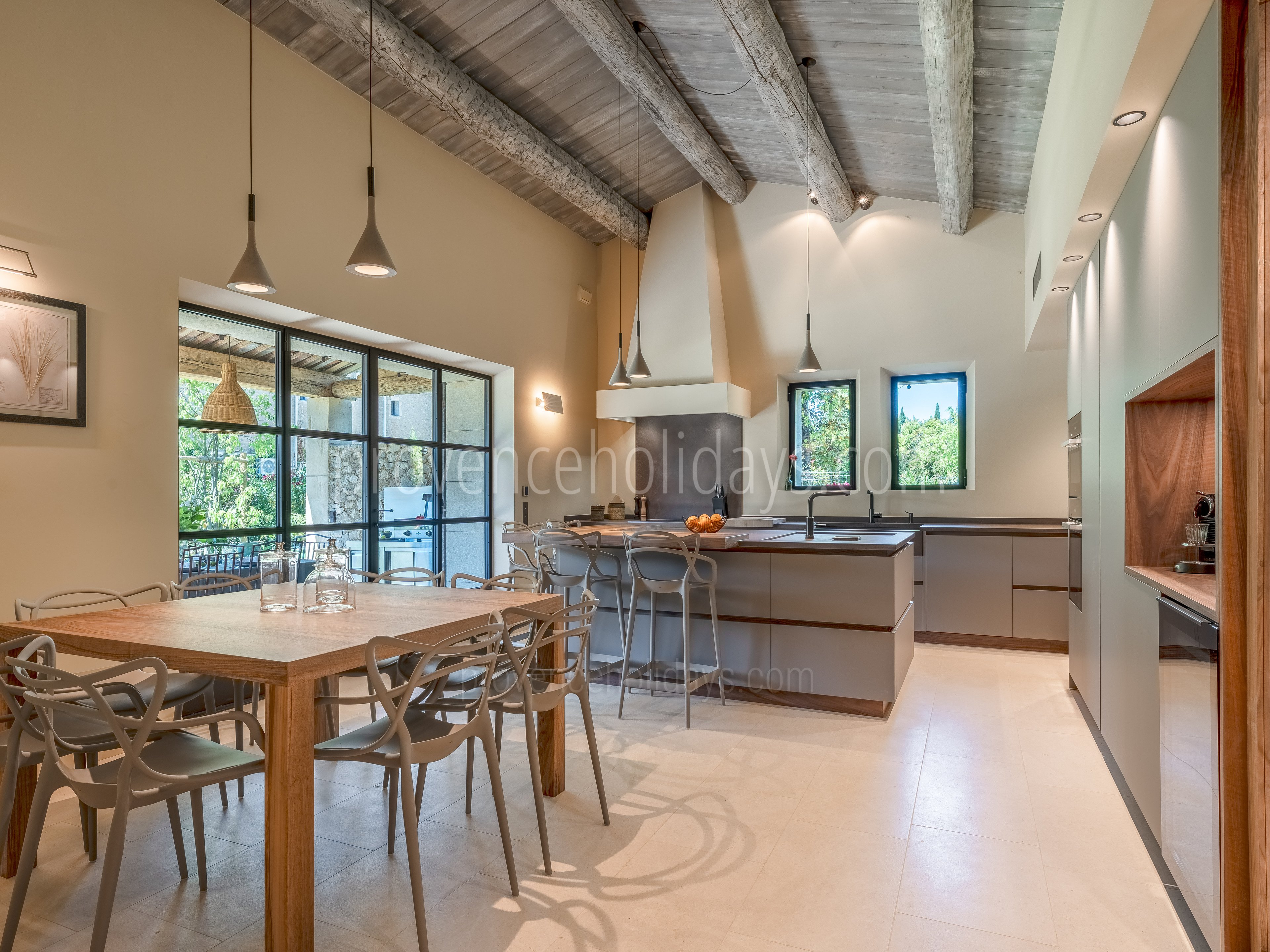 14 - Mas de la Douce Filiole: Villa: Interior