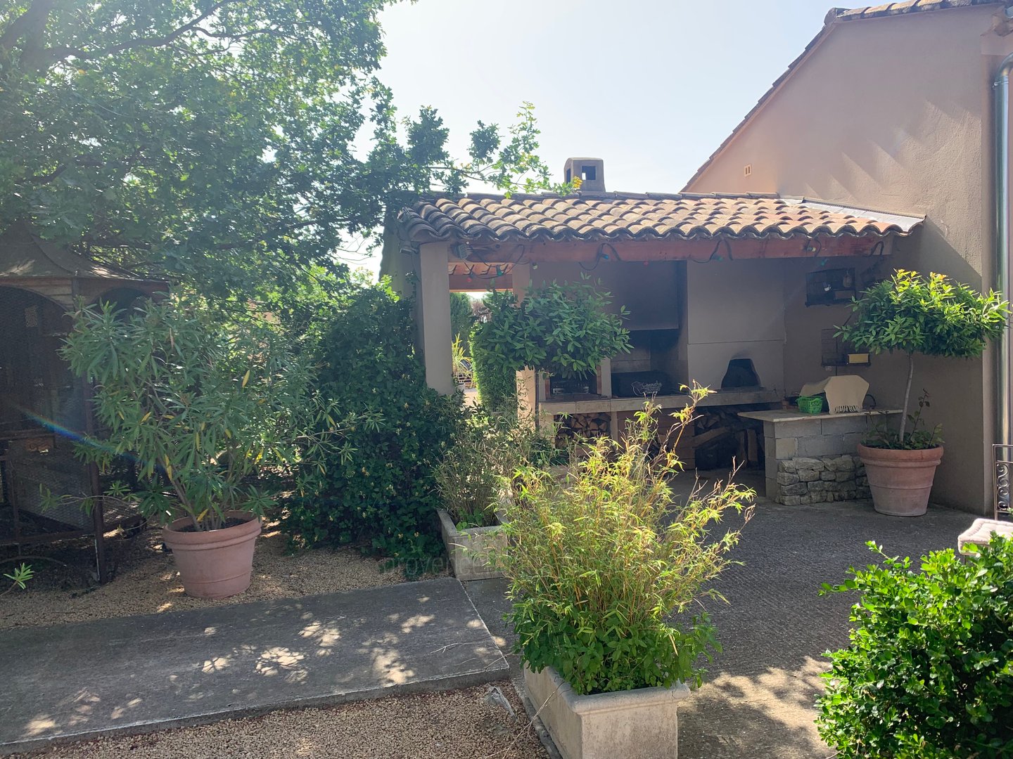16 - Chez Thomas: Villa: Exterior