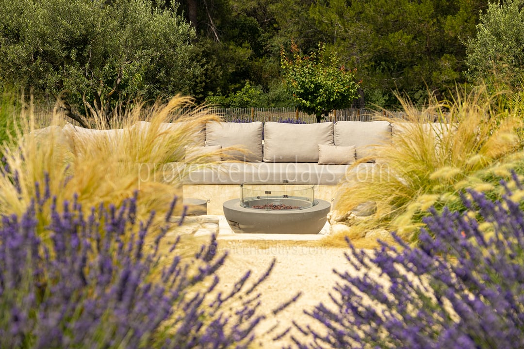 8 - Le Mas Secret: Villa: Exterior