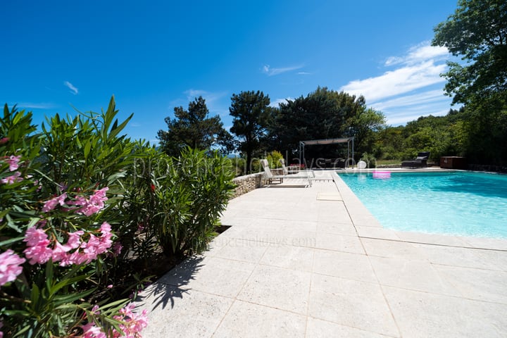 4 - Le Clos du Luberon: Villa: Exterior
