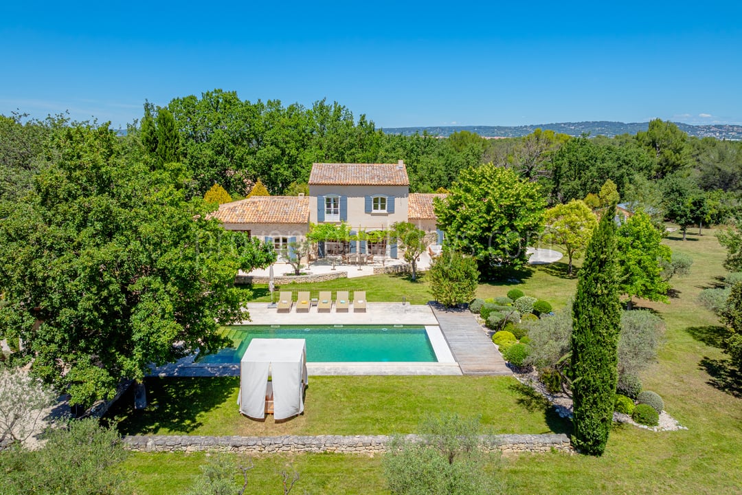 109 - Horizon Sainte-Victoire: Villa: Exterior