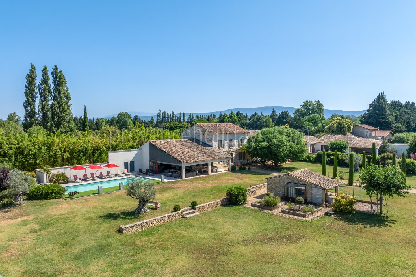 62 - Mas des Vignes: Villa: Exterior