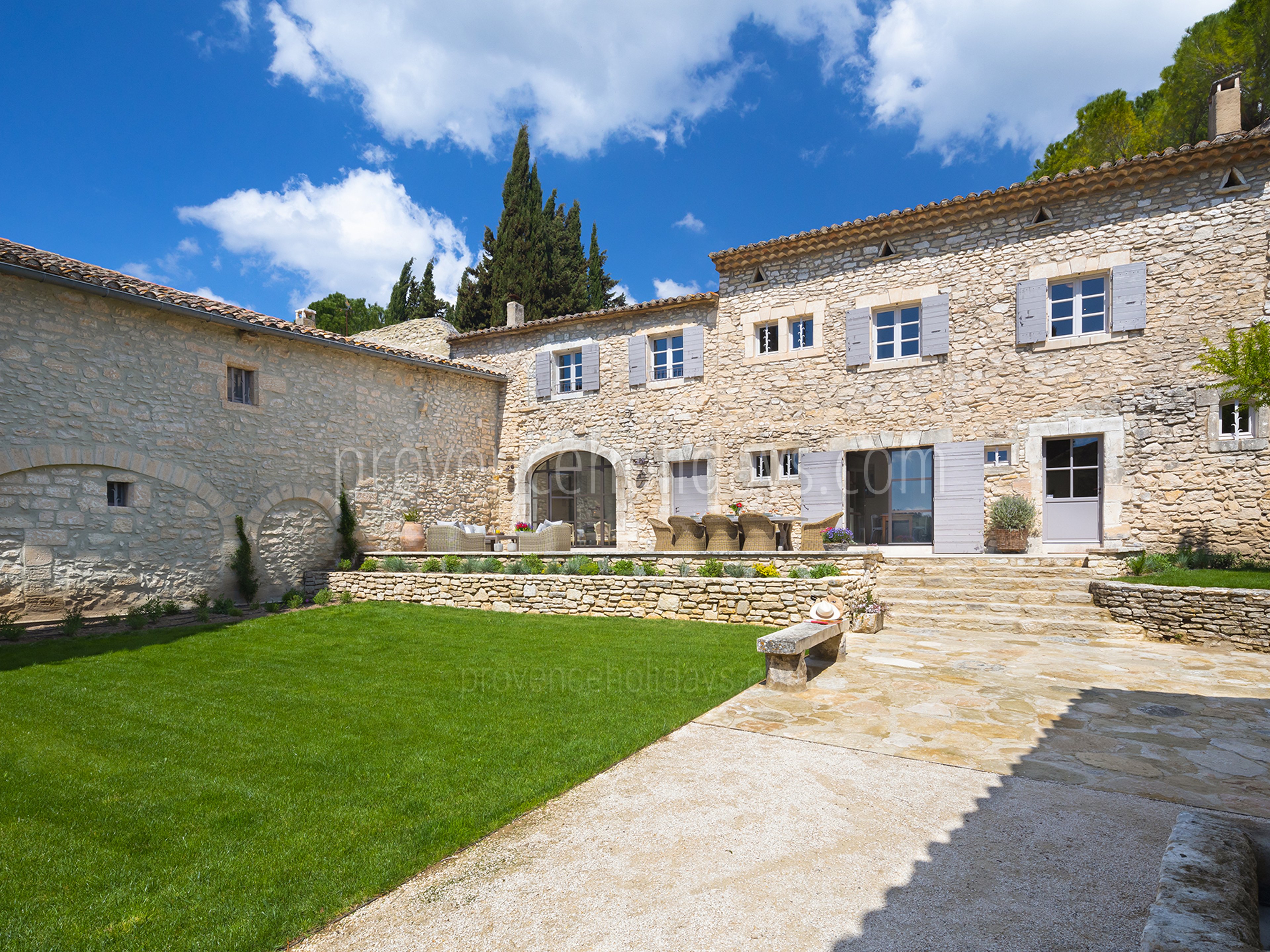 10 - Mas Vaudois: Villa: Exterior