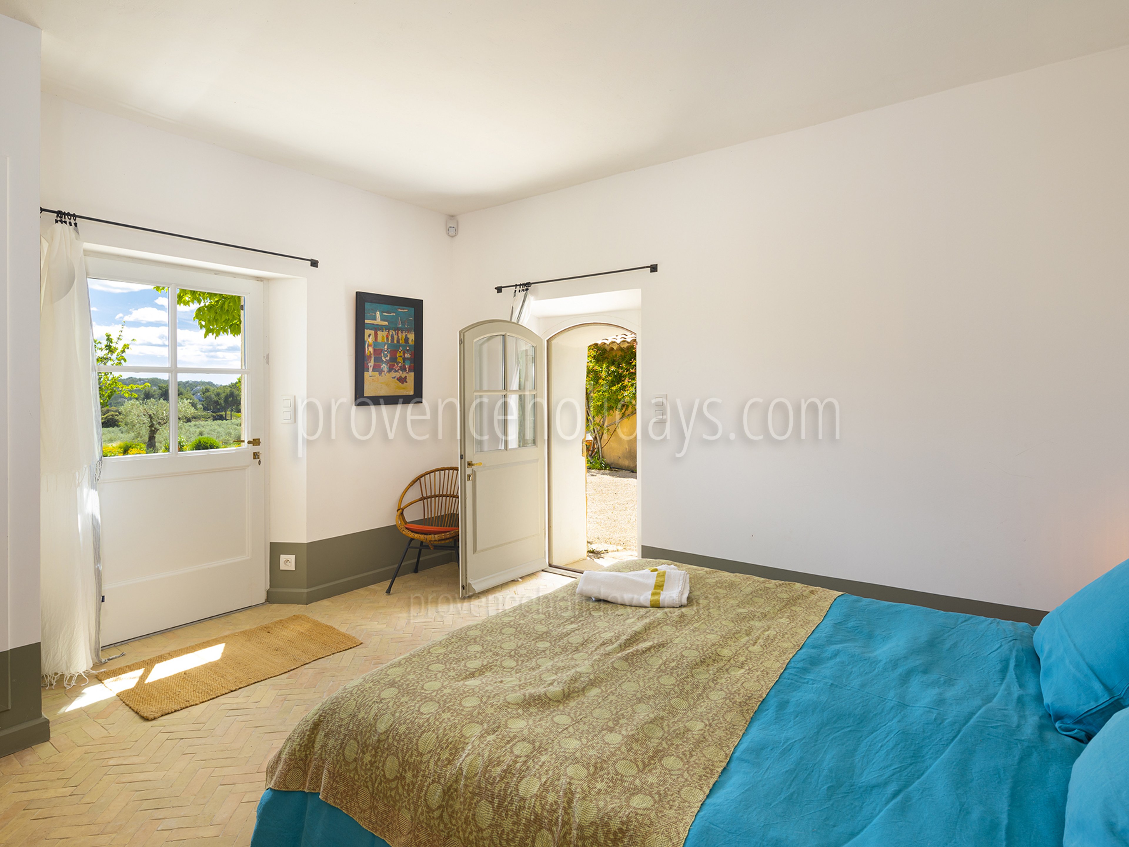 13 - Mas des Cyprès: Villa: Bedroom