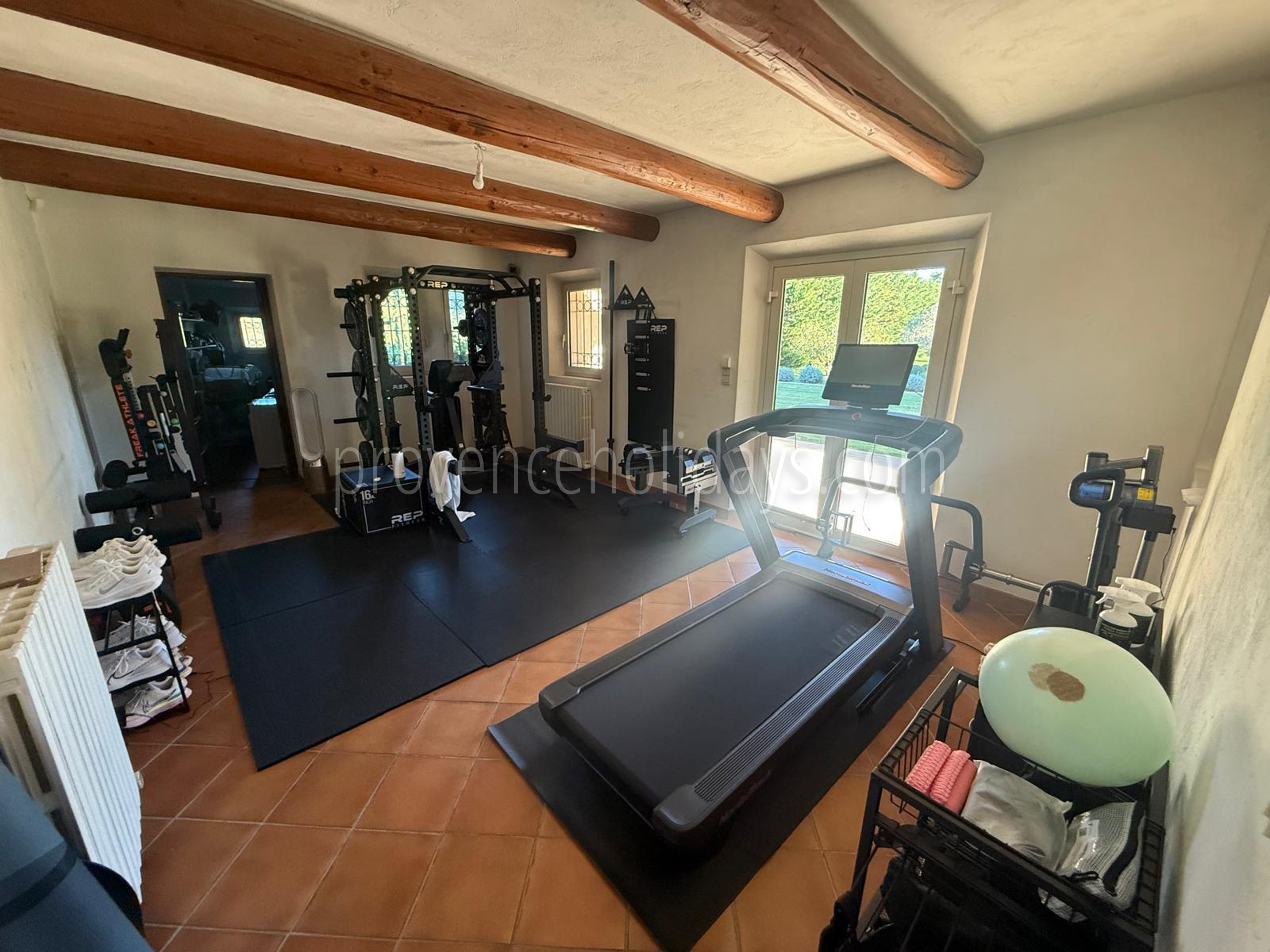 18 - Mas des Barrattes: Villa: Interior