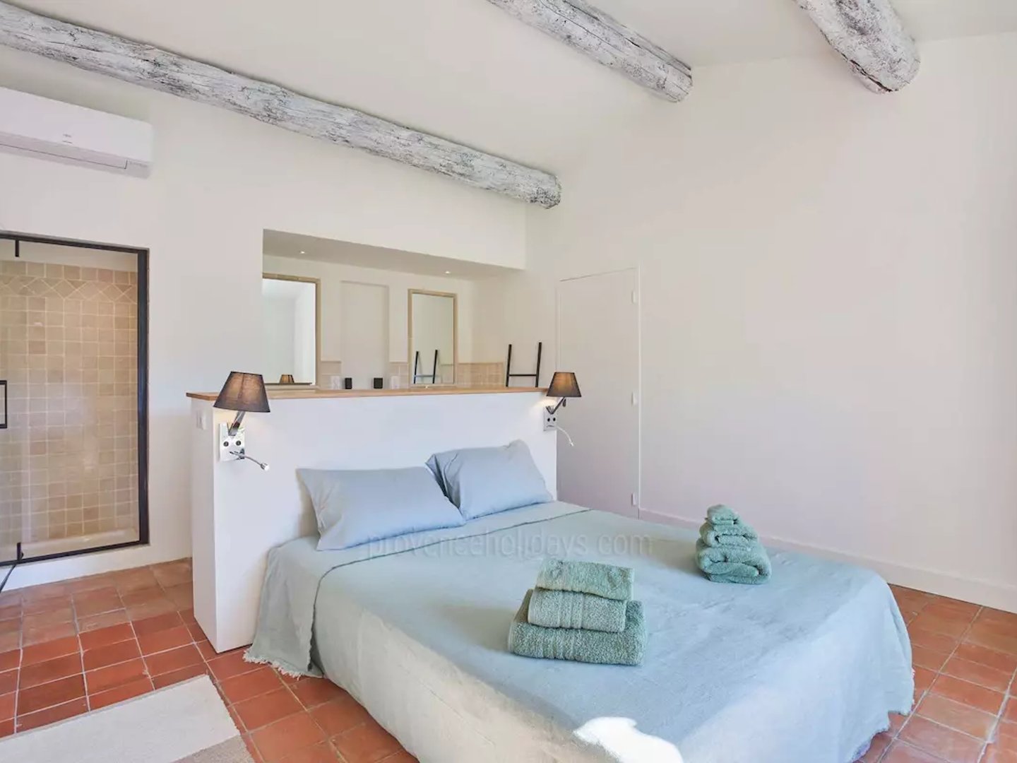 42 - Mas Marius: Villa: Bedroom