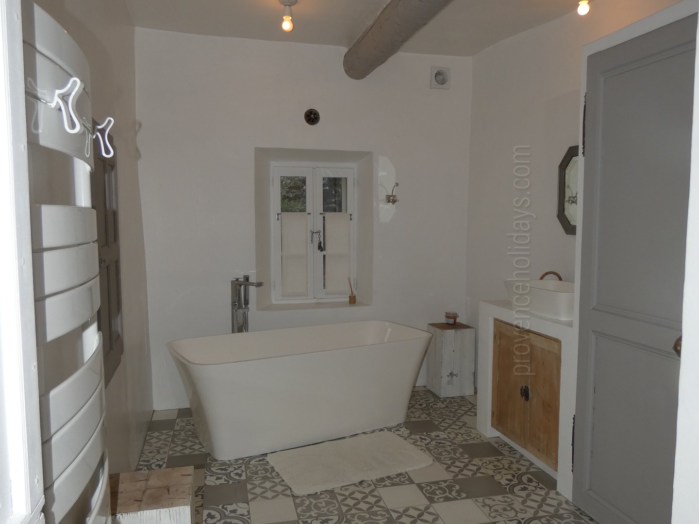 28 - Le Petit Paradis: Villa: Bathroom