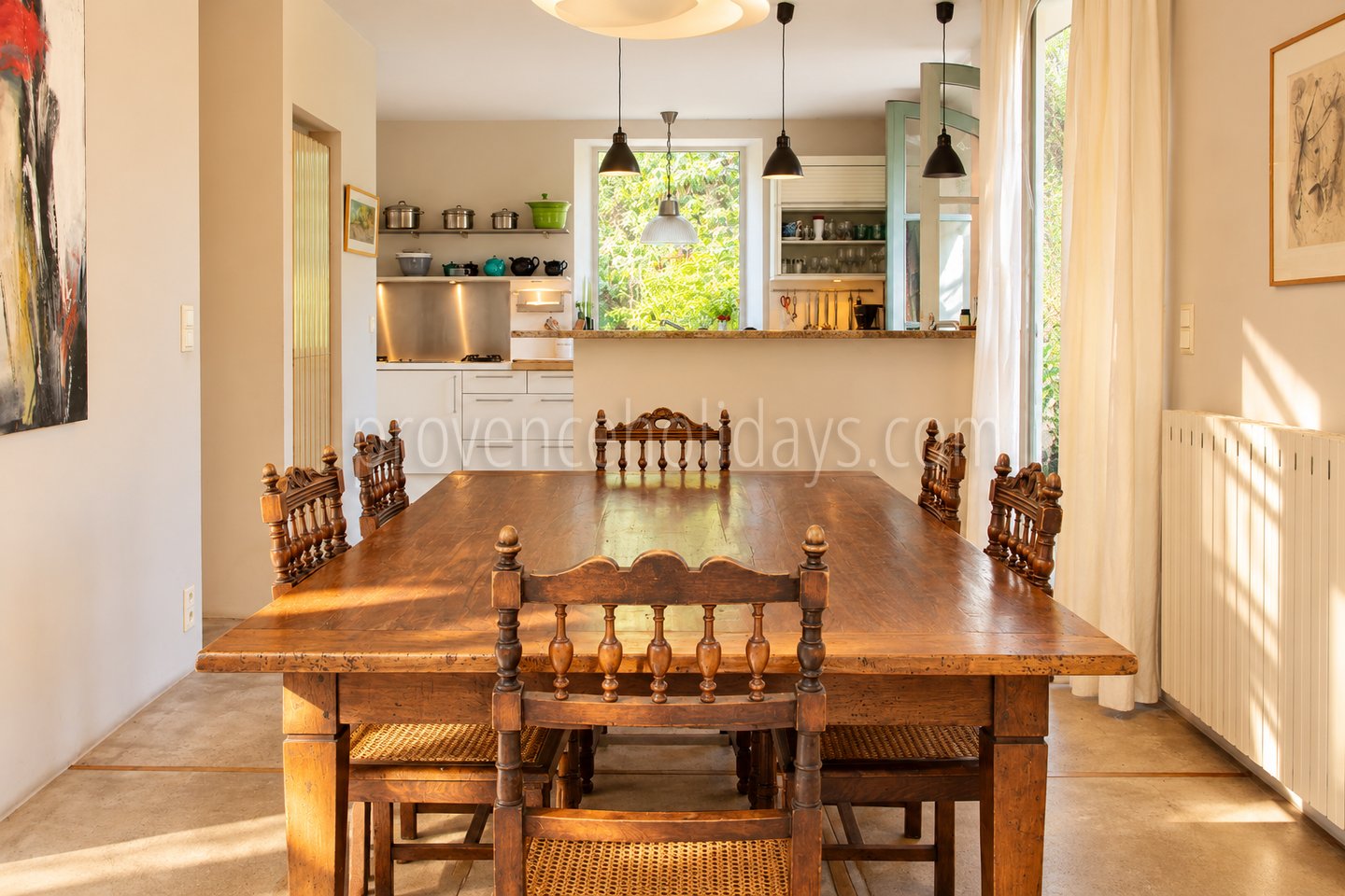 22 - Authentic farmhouse in Saint-Rémy-de-Provence: Villa: Interior