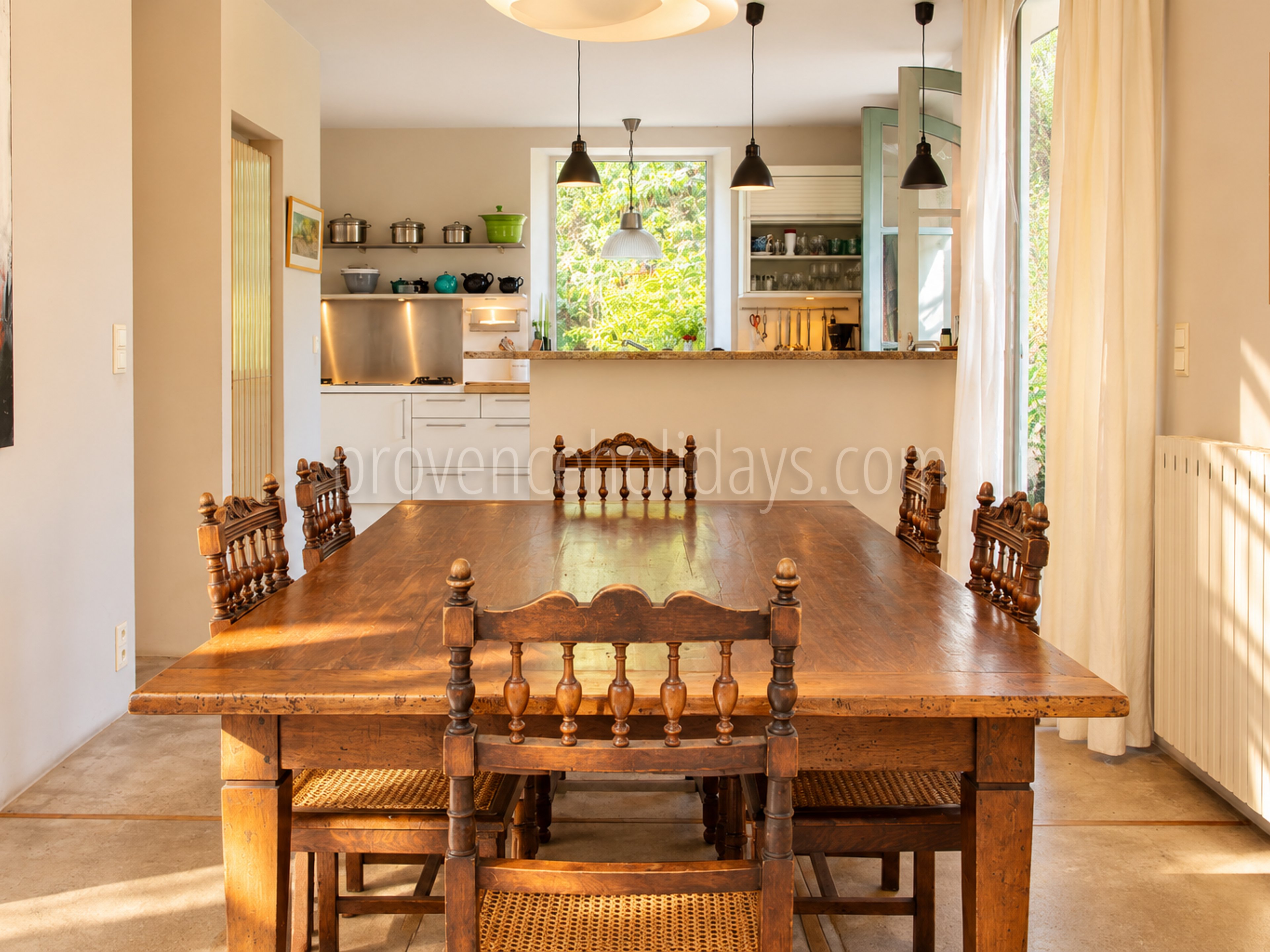 22 - Authentic farmhouse in Saint-Rémy-de-Provence: Villa: Interior