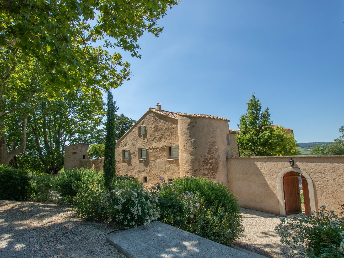 32 - Château des Templiers: Villa: Exterior