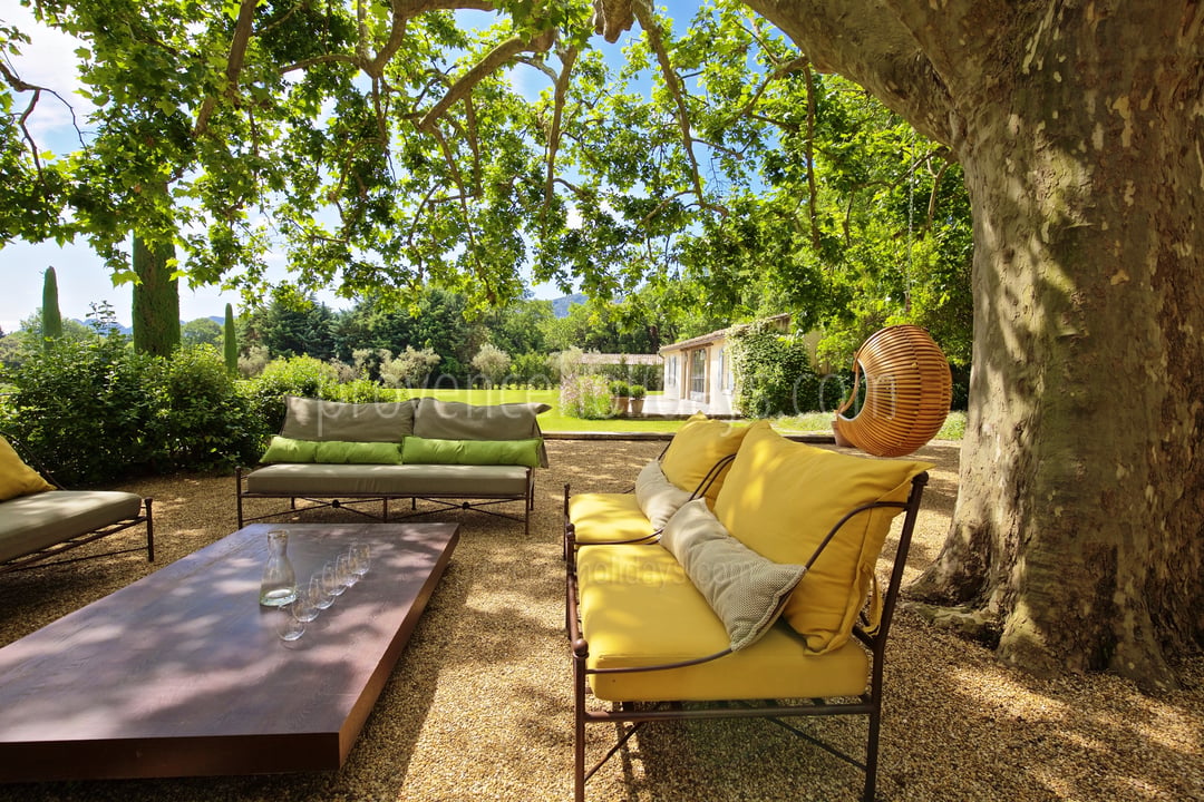 7 - Mas Provence: Villa: Exterior