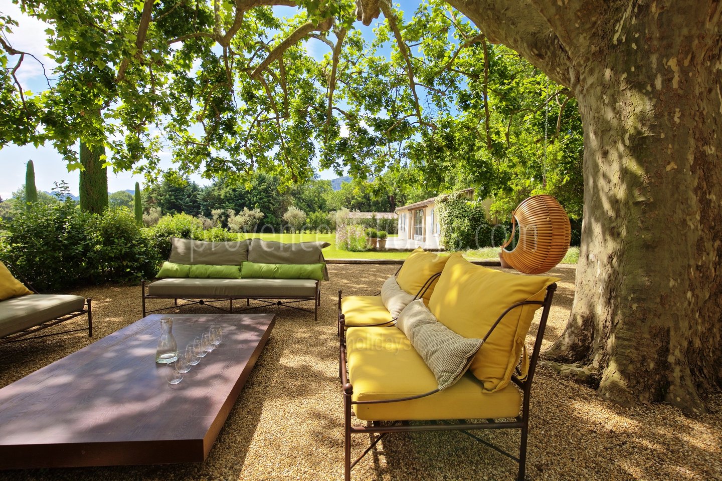 7 - Mas Provence: Villa: Exterior