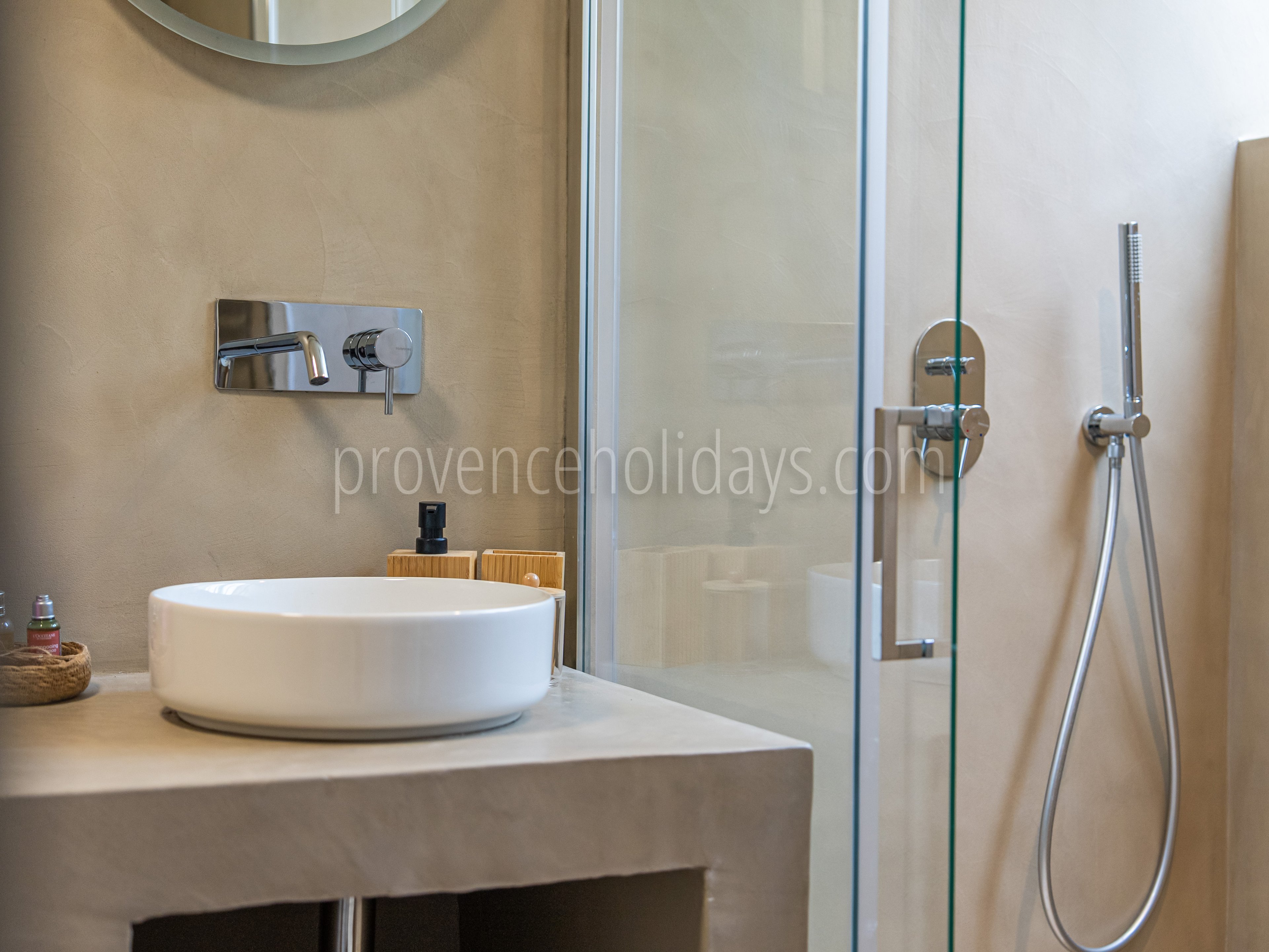 32 - Mas de la Rivière Secrète: Villa: Bathroom 3