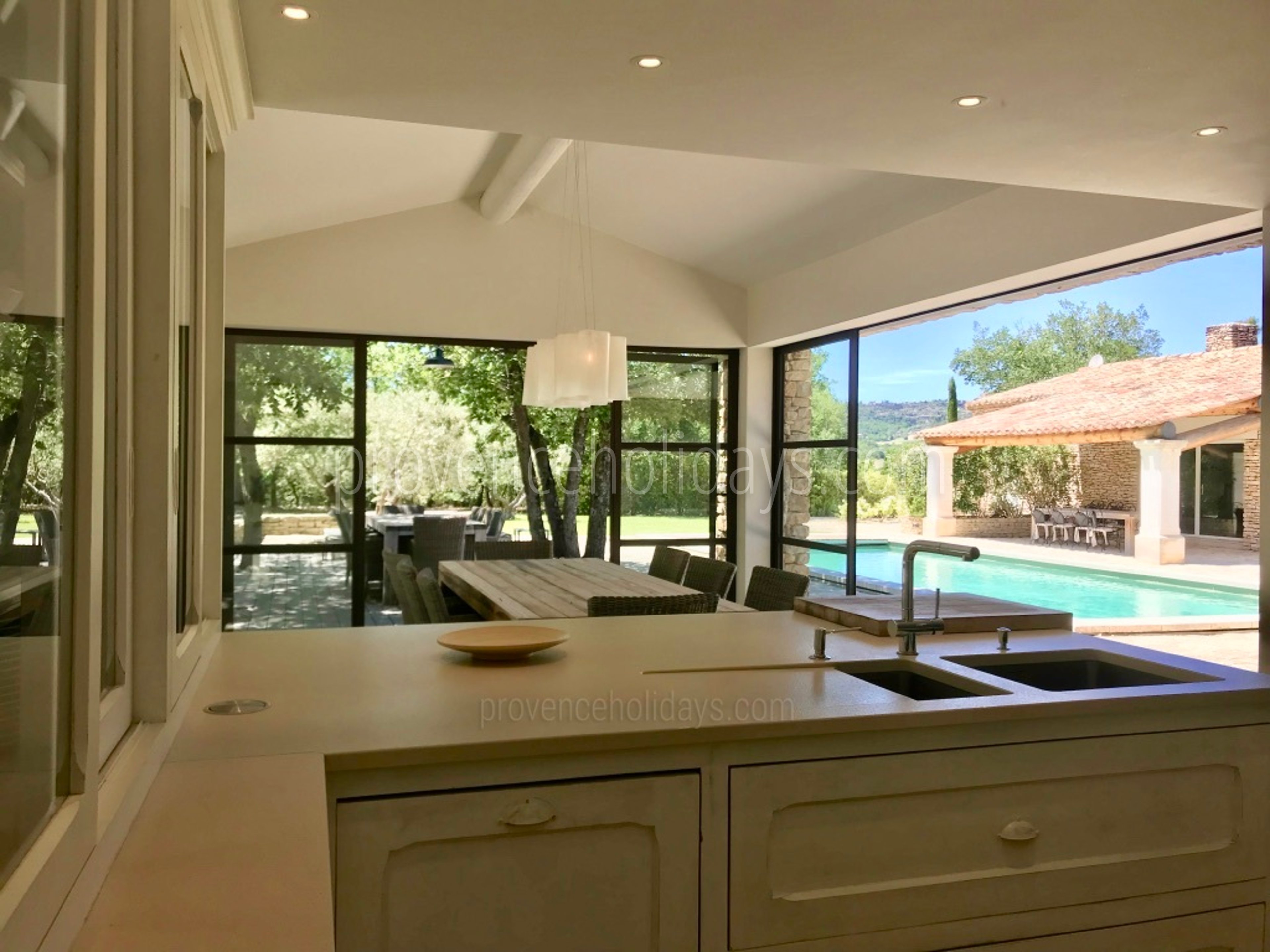 8 - Villa à Gordes: Villa: Interior