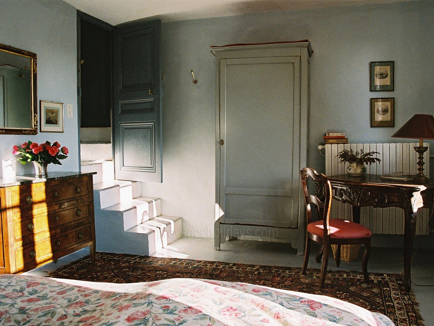 65 - Chez Martine: Villa: Bedroom