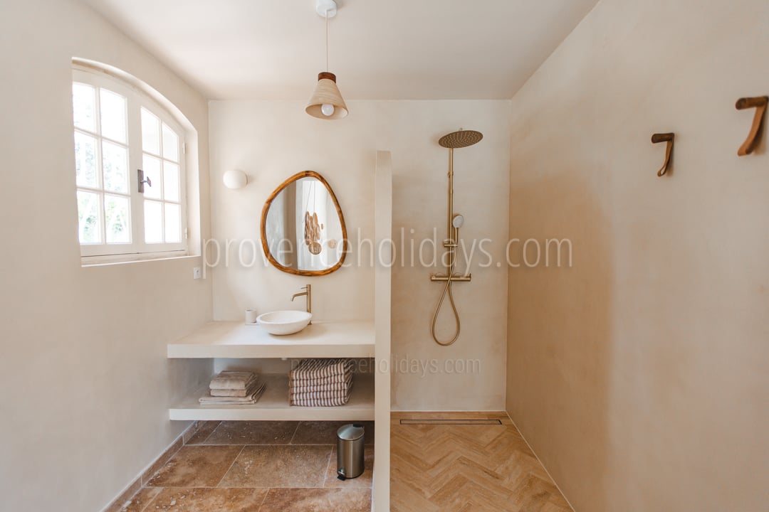 30 - Villa Adeline: Villa: Bathroom
