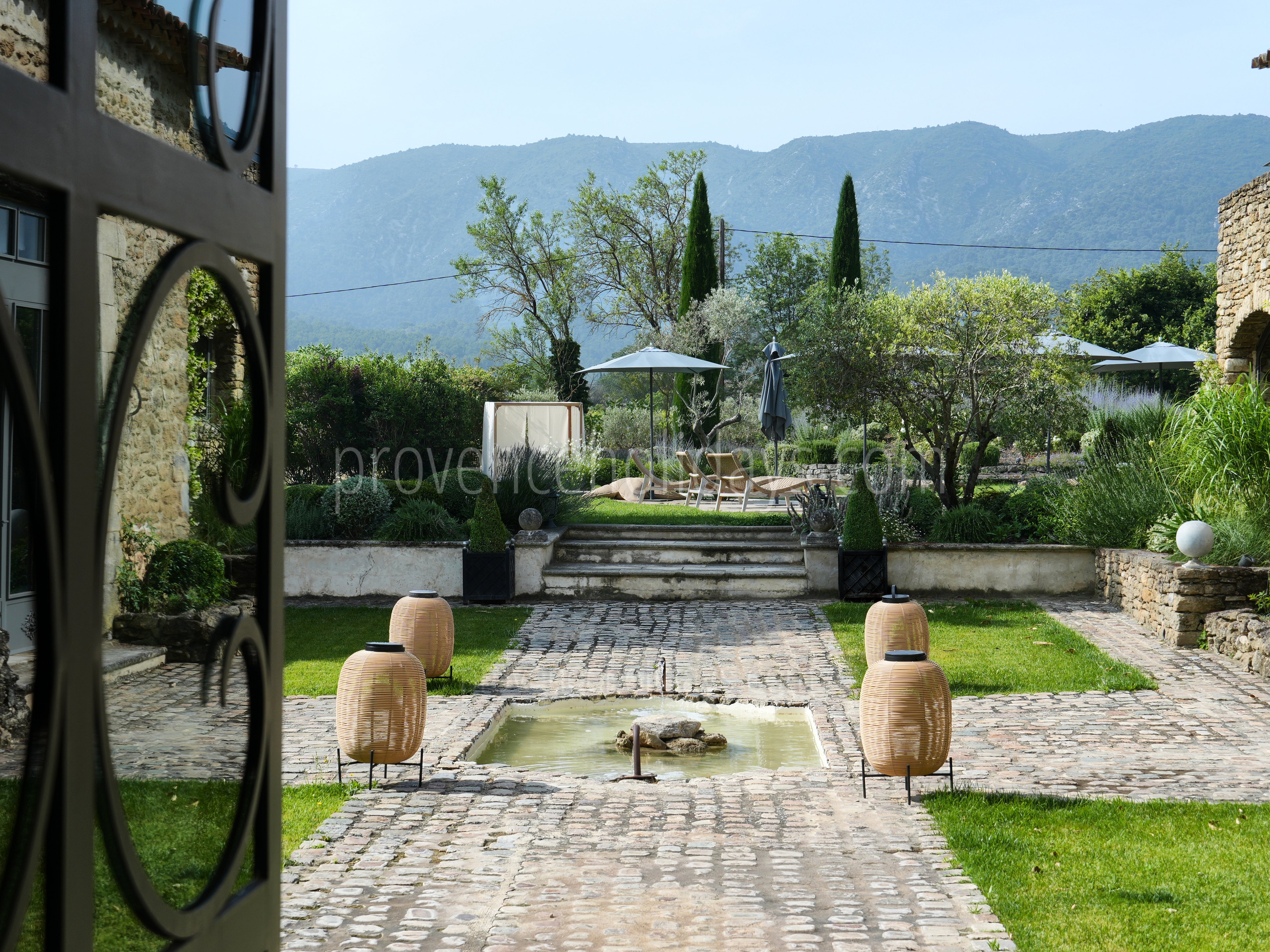 4 - Domaine du Grand Chêne: Villa: Exterior