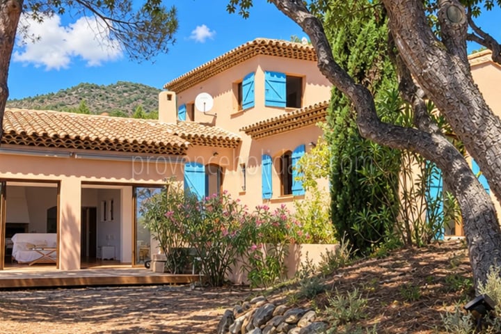 Villa à rénover à Rayol-Canadel-sur-Mer - 11