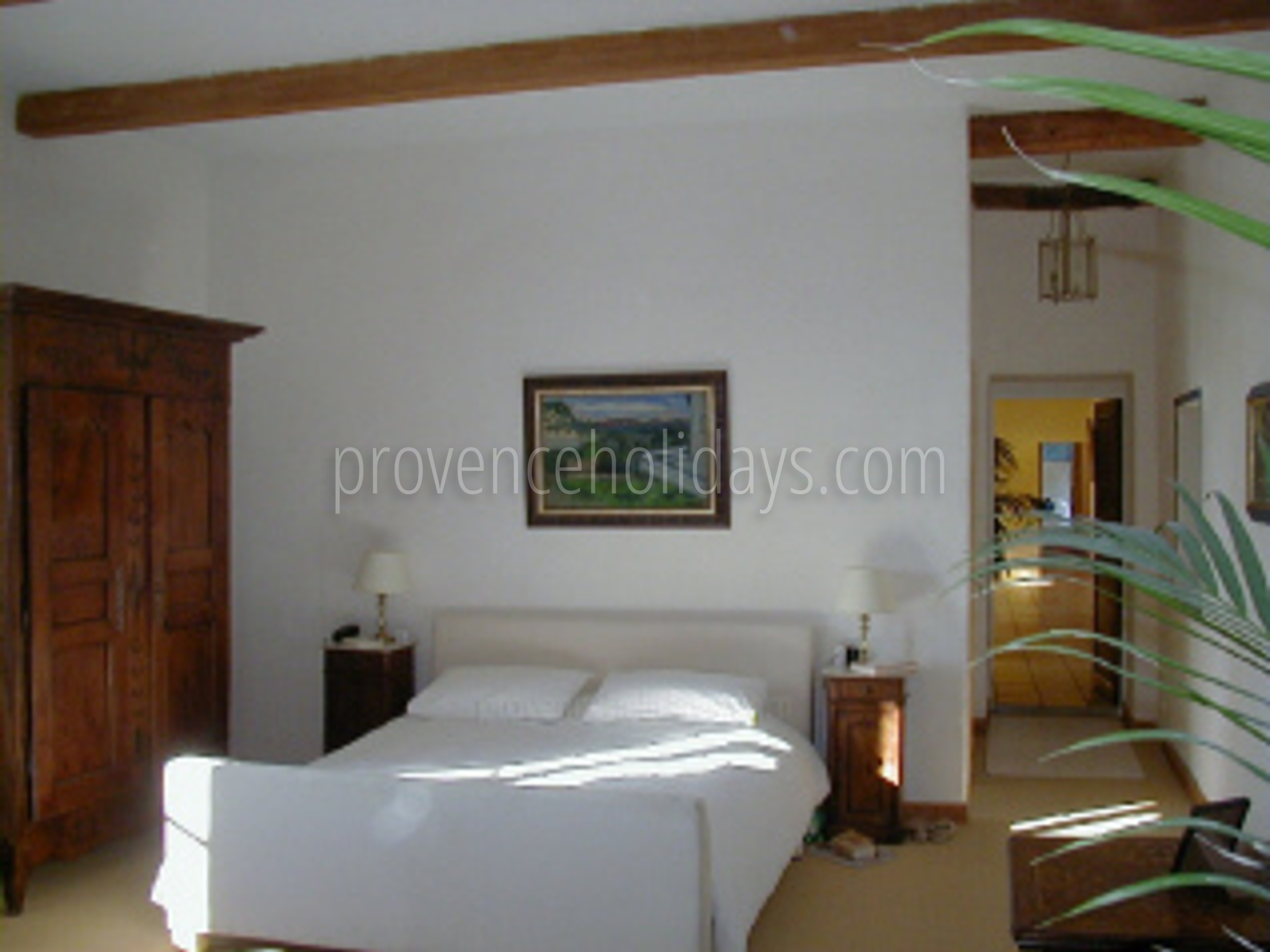 44 - Mas Lambesc: Villa: Interior